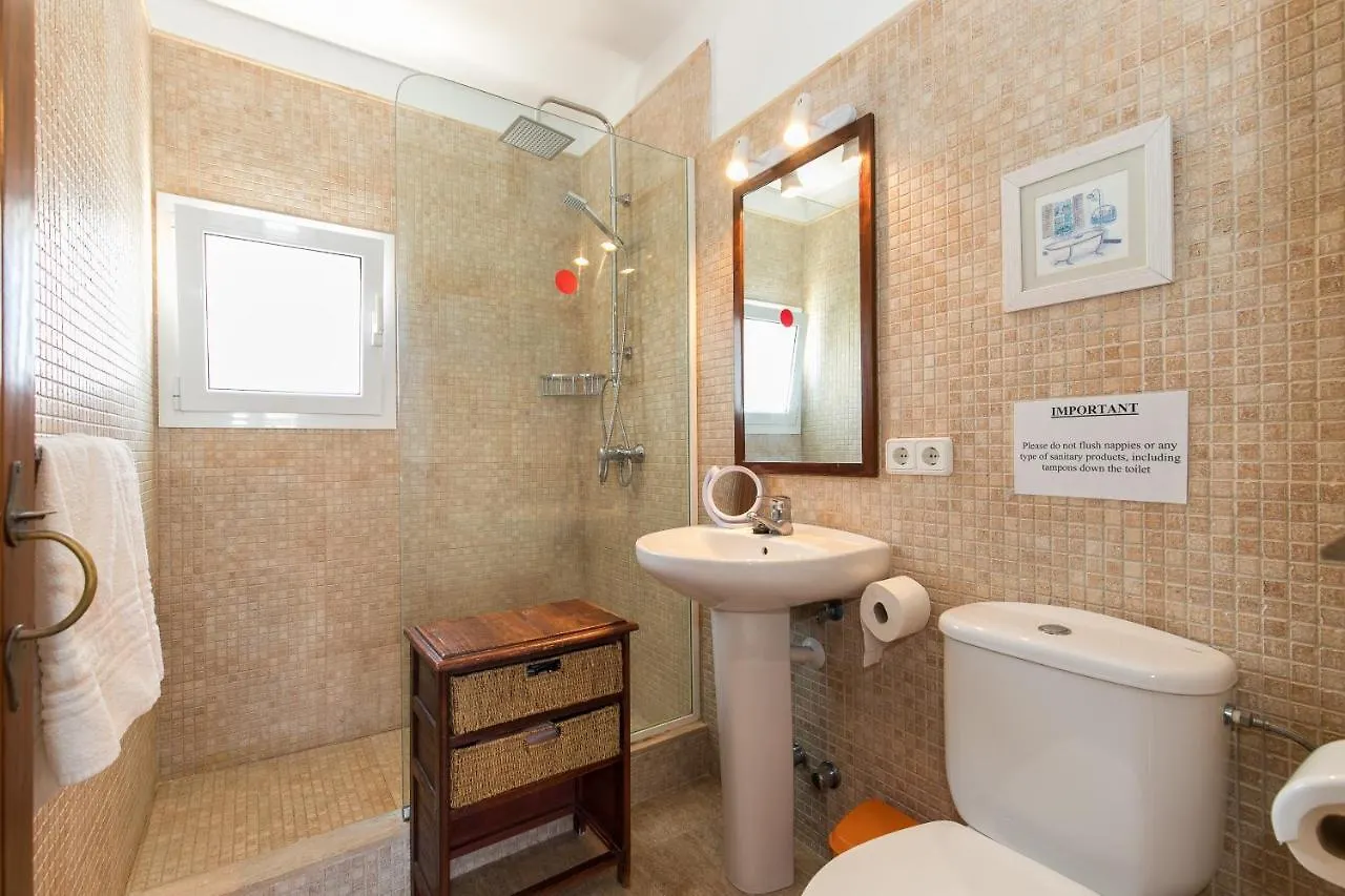 Pura Vida Villa Binibeca Holiday home